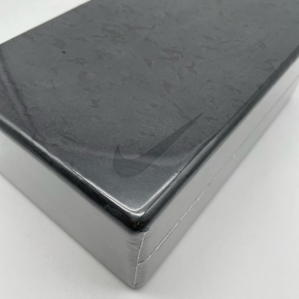 Nike flow Yoga Blocks brand new 9 x 5.7 x 3.4 inc